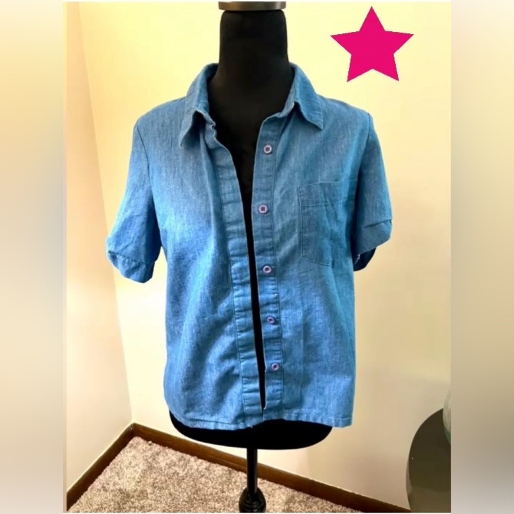 Cute short sleeve denim shirt